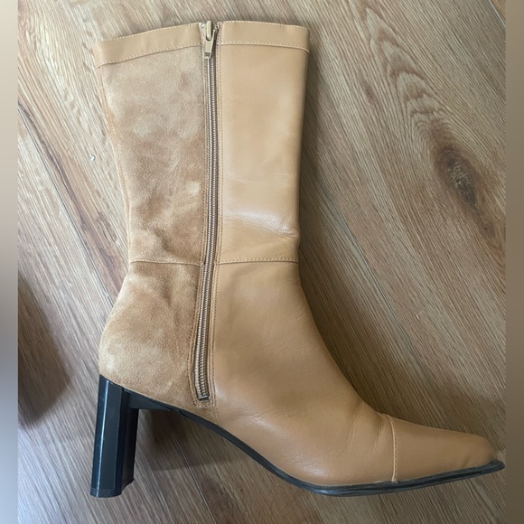 Vintage Naturalizer square toe camel tan suede heeled boots, 7.5 - Picture 3 of 10